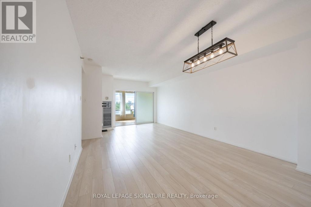 316 - 5800 Sheppard Avenue E, Toronto (malvern)