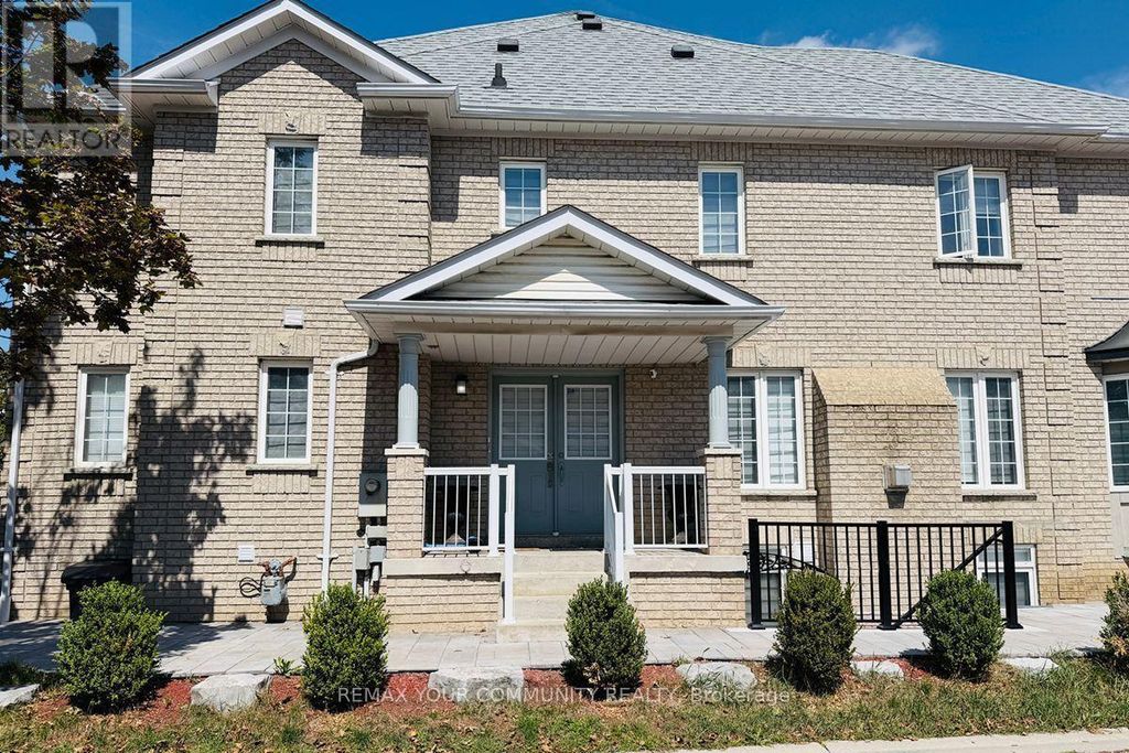 15 Benjamin Hood Crescent, Vaughan (patterson)