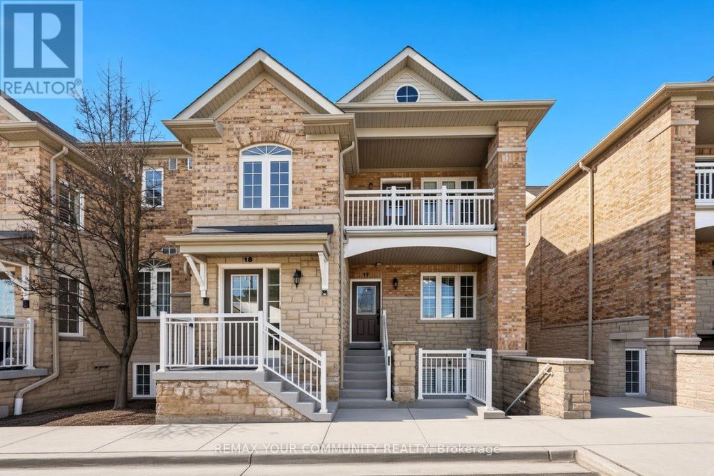 17 - 520 Silken Laumann Drive, Newmarket (stonehaven-Wyndham)
