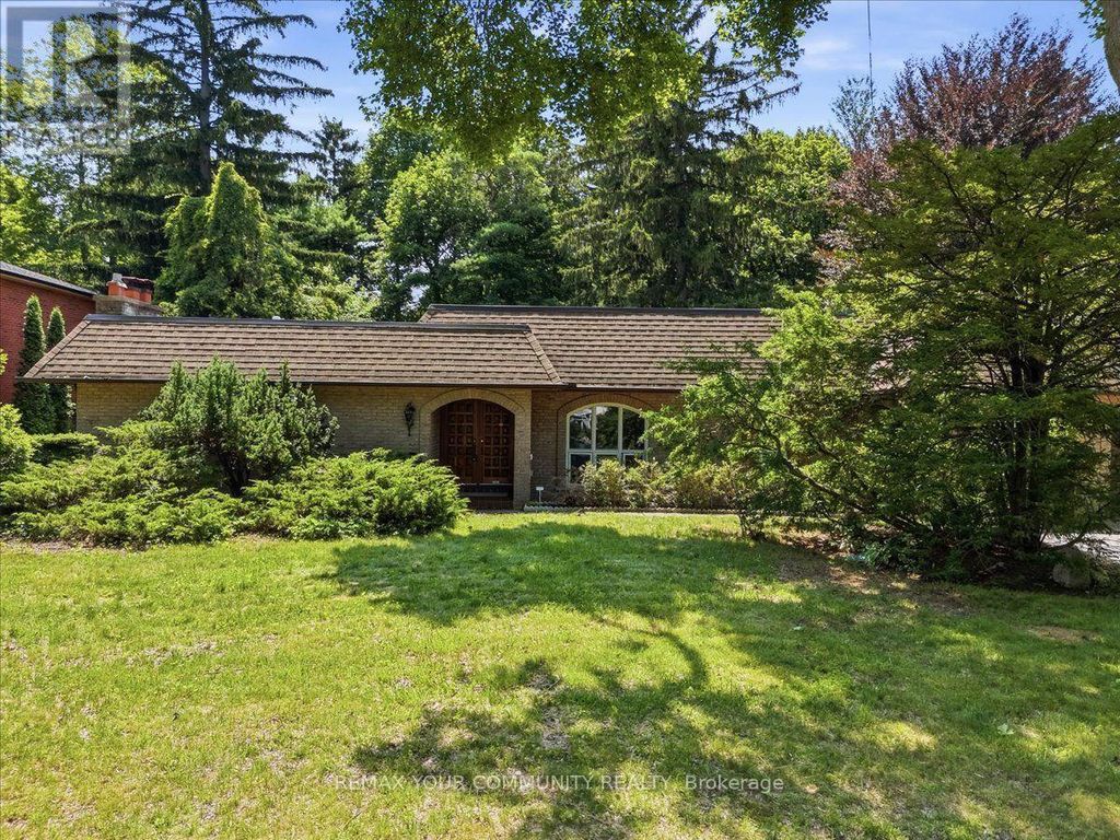 1528 Knareswood Drive, Mississauga (lorne Park)