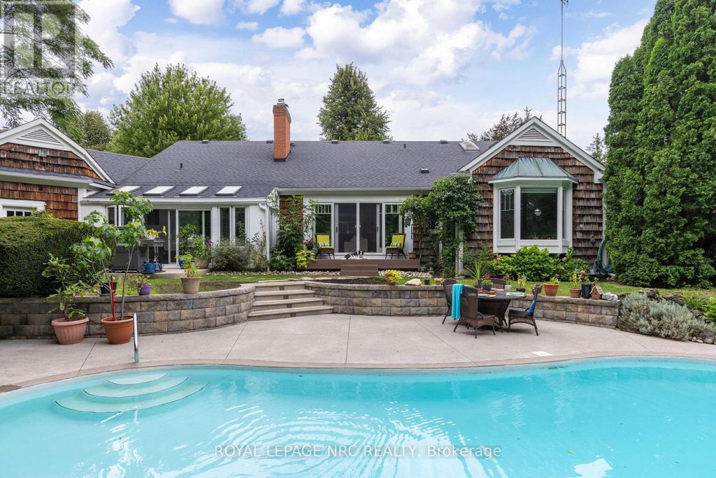 7 Christopher Street, Niagara-On-The-Lake (town)