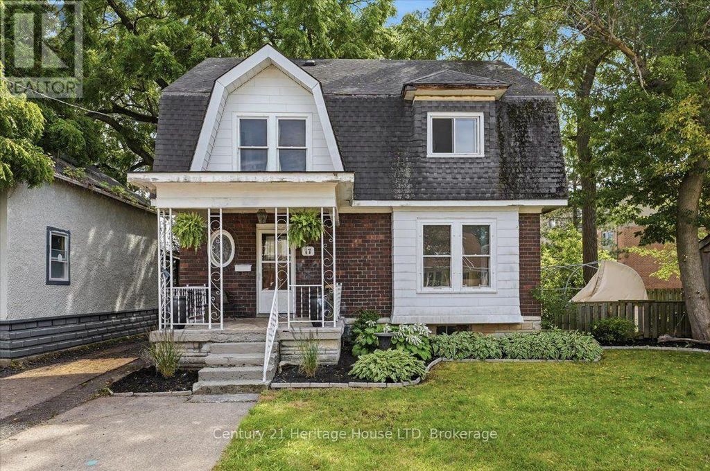 17 Elizabeth Street E, Welland (prince Charles)
