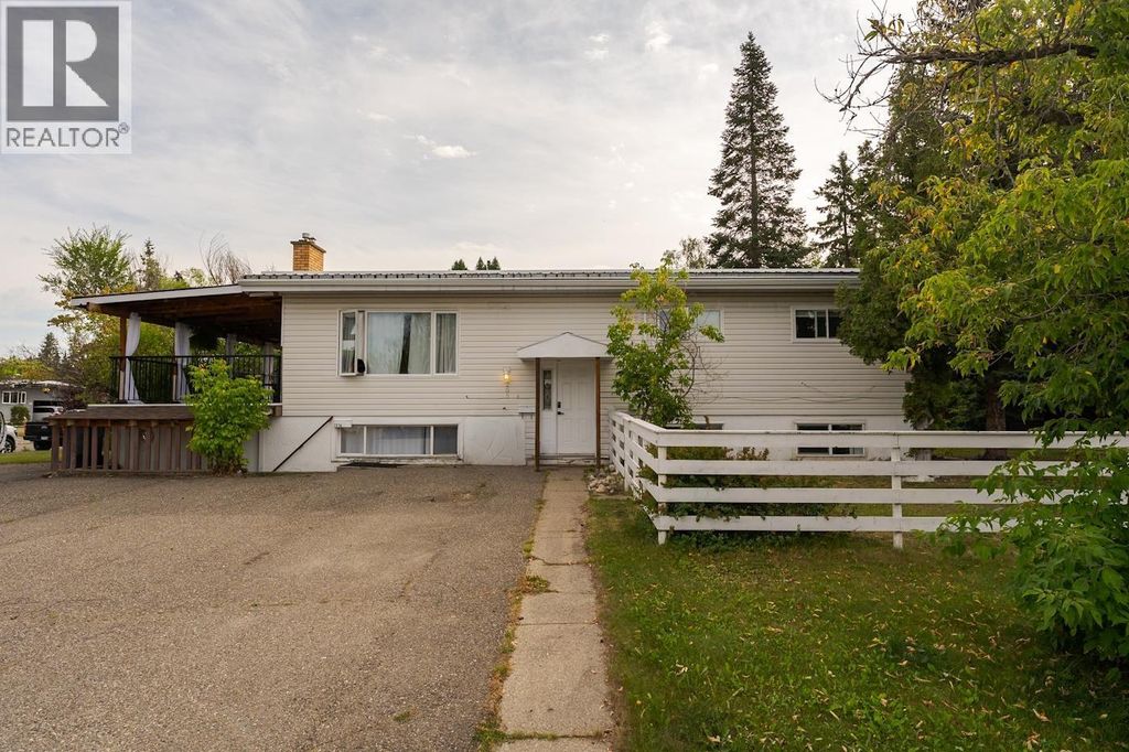 203 Watson Crescent, Prince George