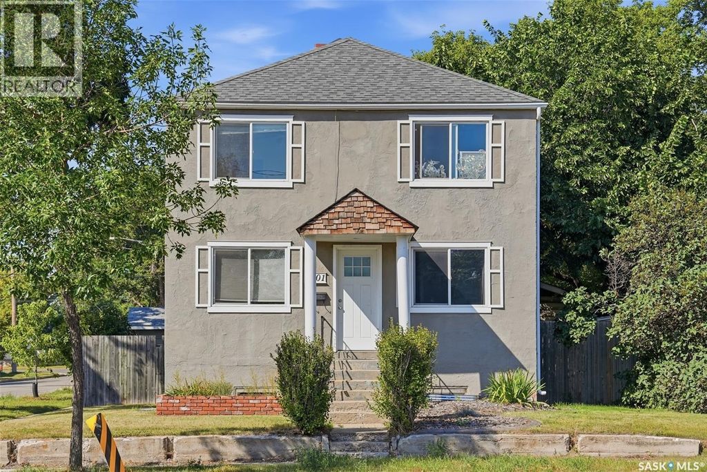 201 H Avenue N, Saskatoon