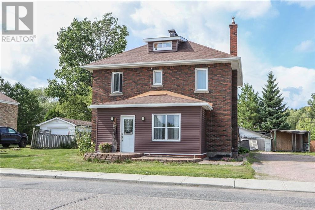 6 Diorite Street, Copper Cliff