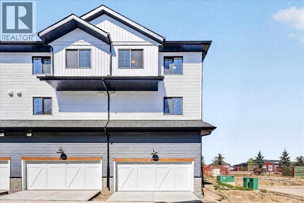 201, 1750 Rangeview Drive Se, Calgary