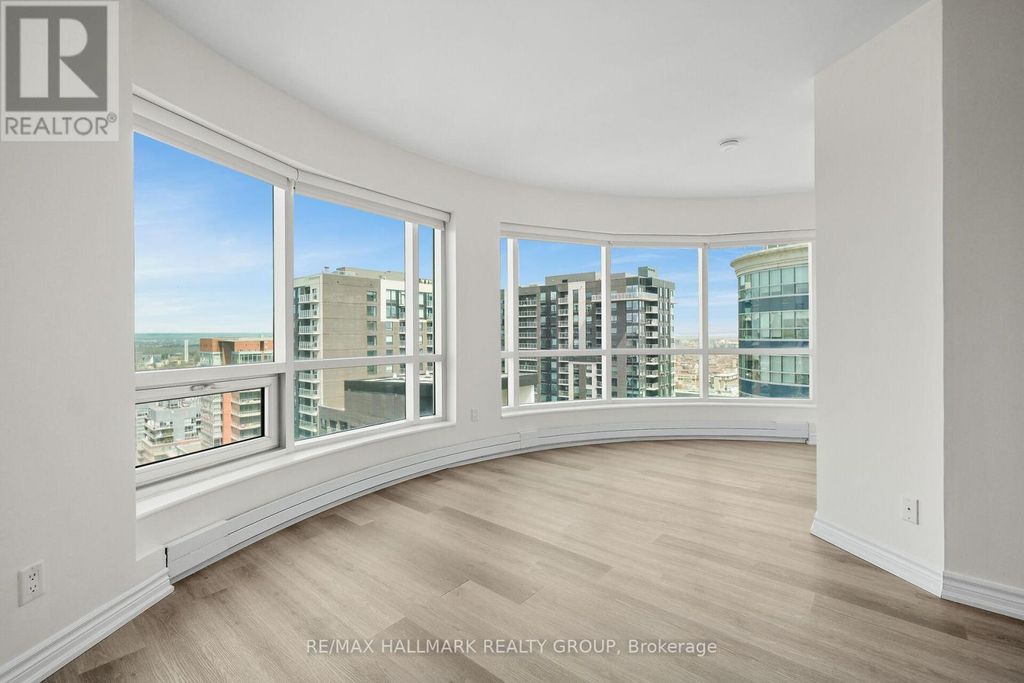 2404 - 234 Rideau Street, Ottawa