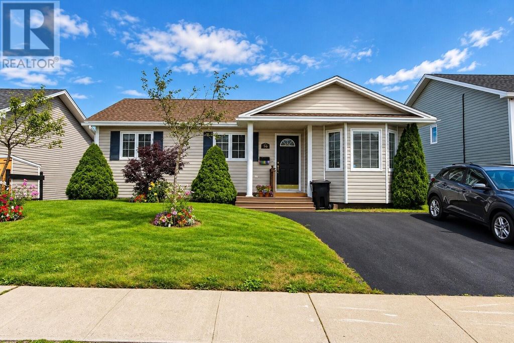 16 Newhook Place, St. John's