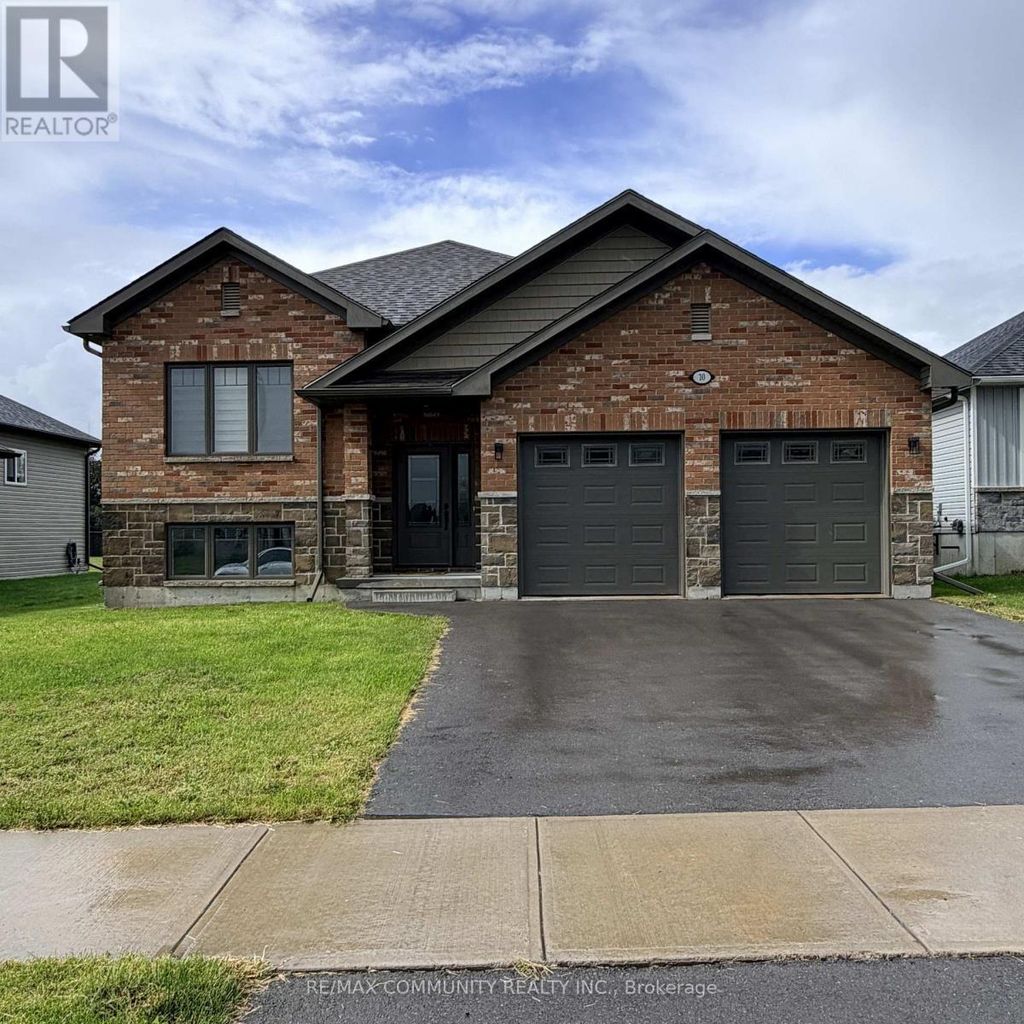 10 Redwood Drive, Belleville (thurlow Ward)