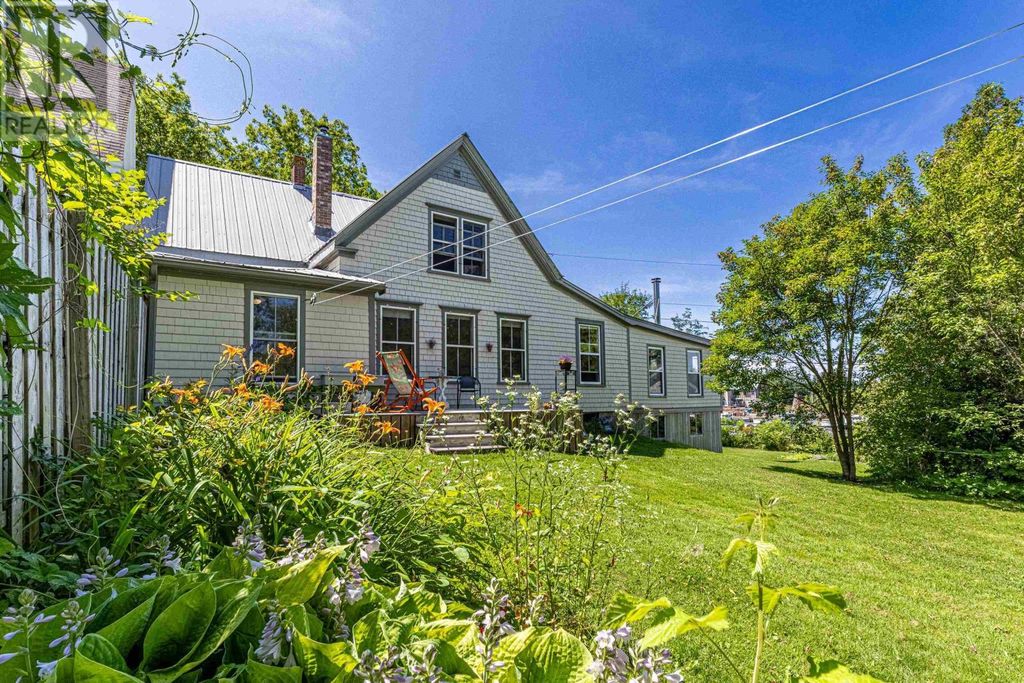 1327 Main Street, Murray Harbour