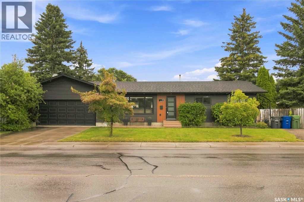 30 Cory Place, Saskatoon