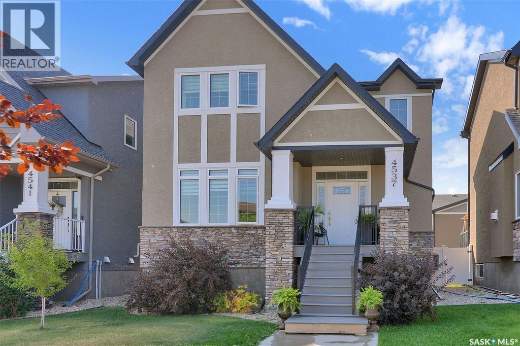 4537 Green Apple Drive E, Regina