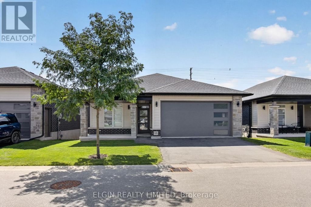18 - 10 Mcpherson Court N, Central Elgin