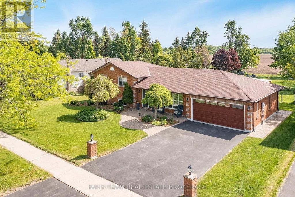 2032 Chantler Street, Innisfil (stroud)