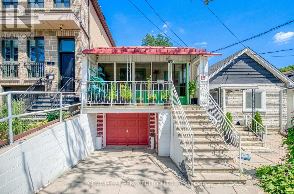 15 Haverson Boulevard, Toronto (keelesdale-Eglinton West)