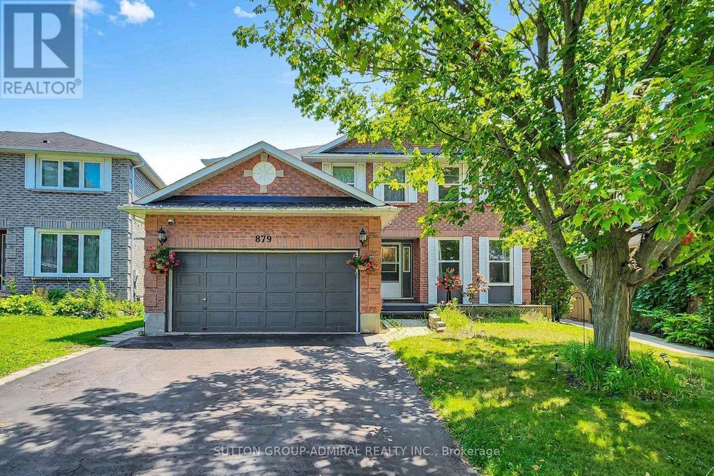 879 Peggoty Circle, Oshawa (eastdale)