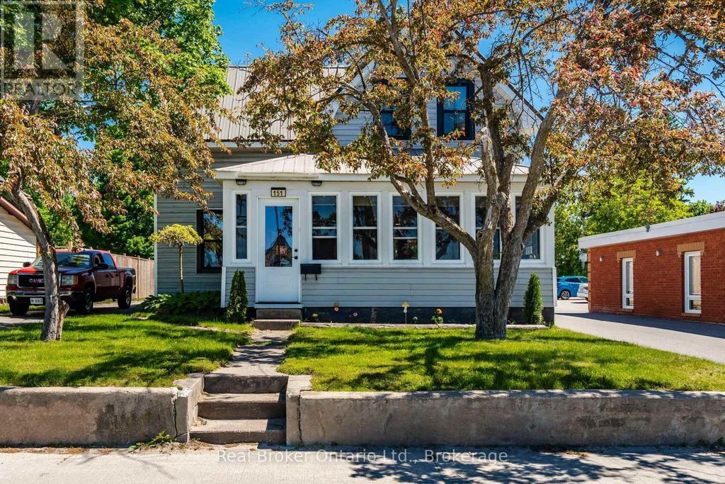 151 Main Street, Penetanguishene