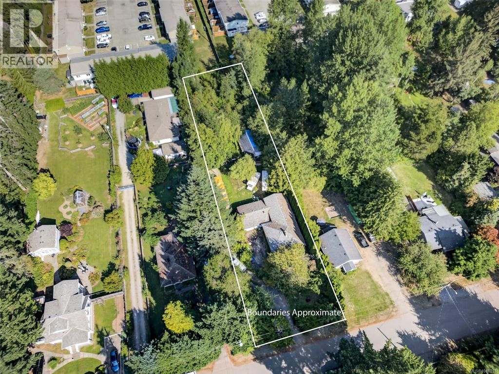 1655 15th St, Courtenay