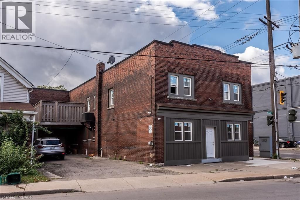 104 Beach Road Unit# A, Hamilton