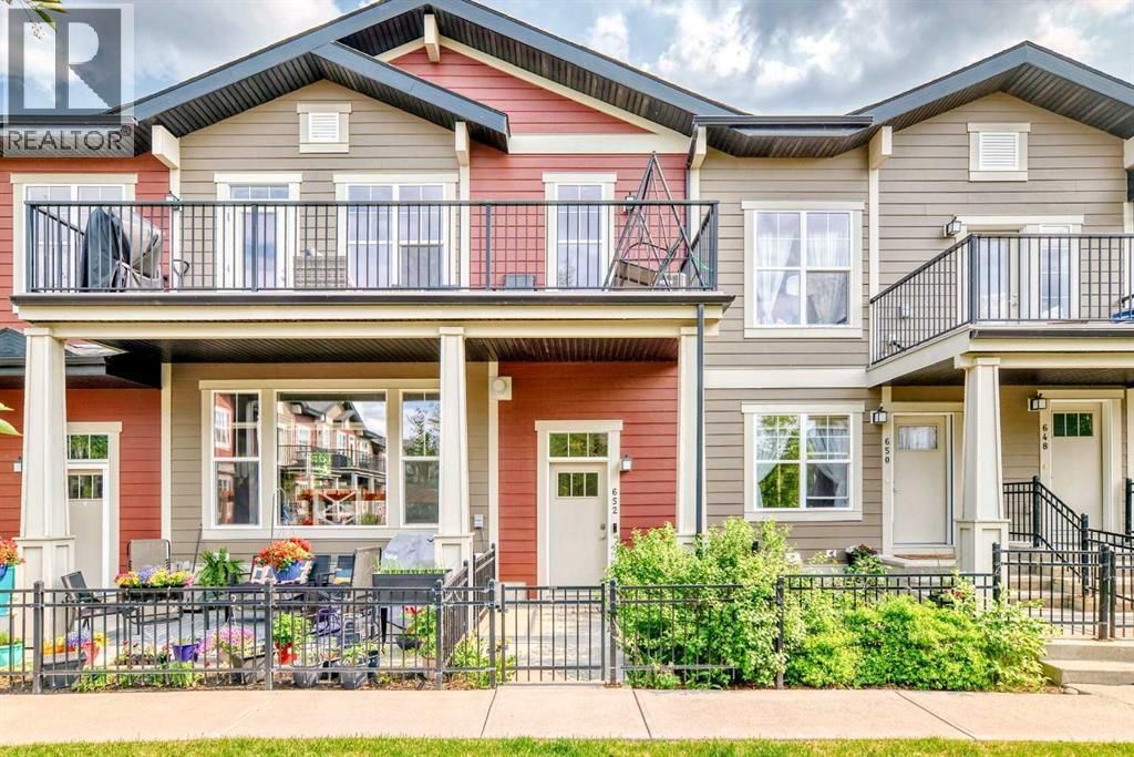 652 Cranford Walk Se, Calgary