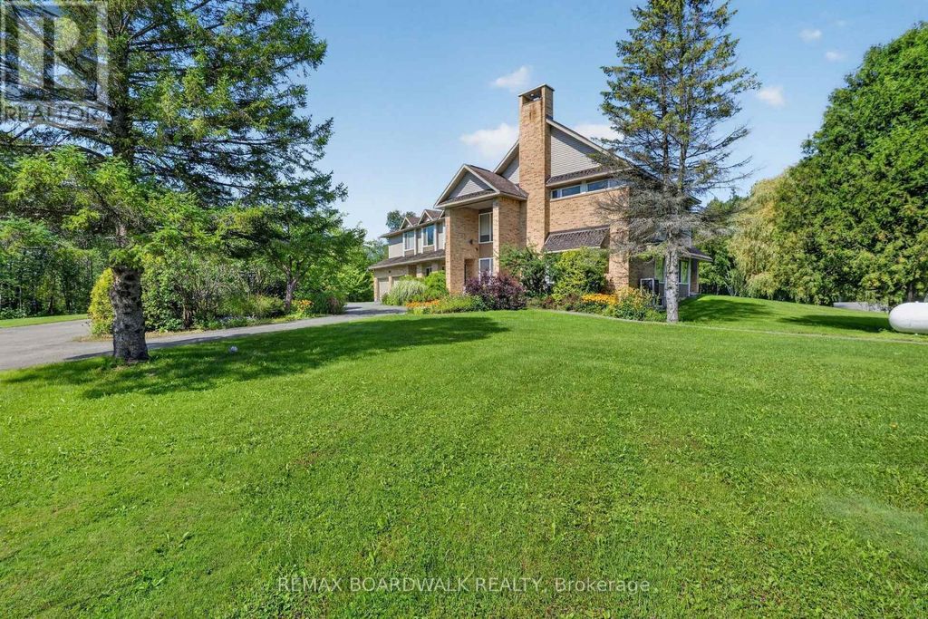 2437 Devine Road, Ottawa