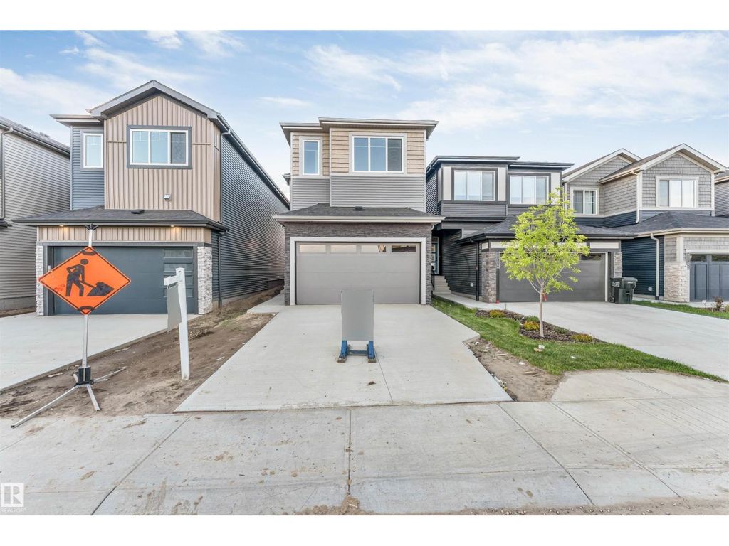 22804 82 Av Nw, Edmonton