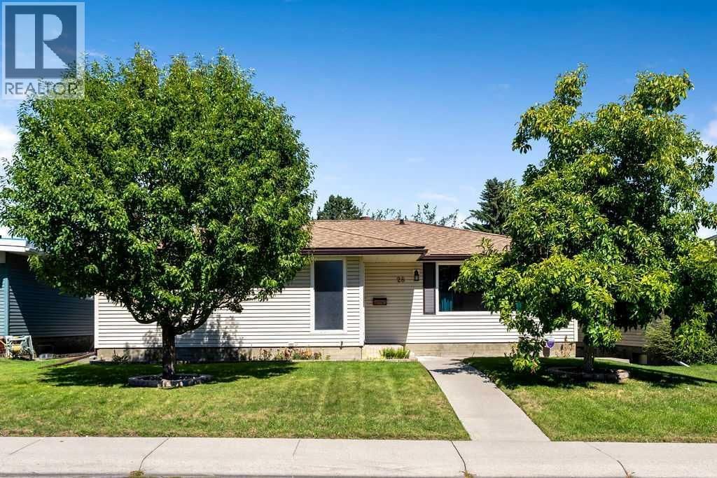 28 Brazeau Crescent Sw, Calgary