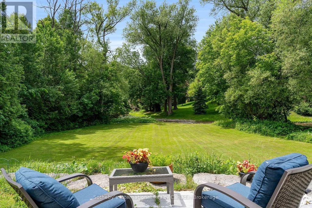 640 Mountain Road, Collingwood