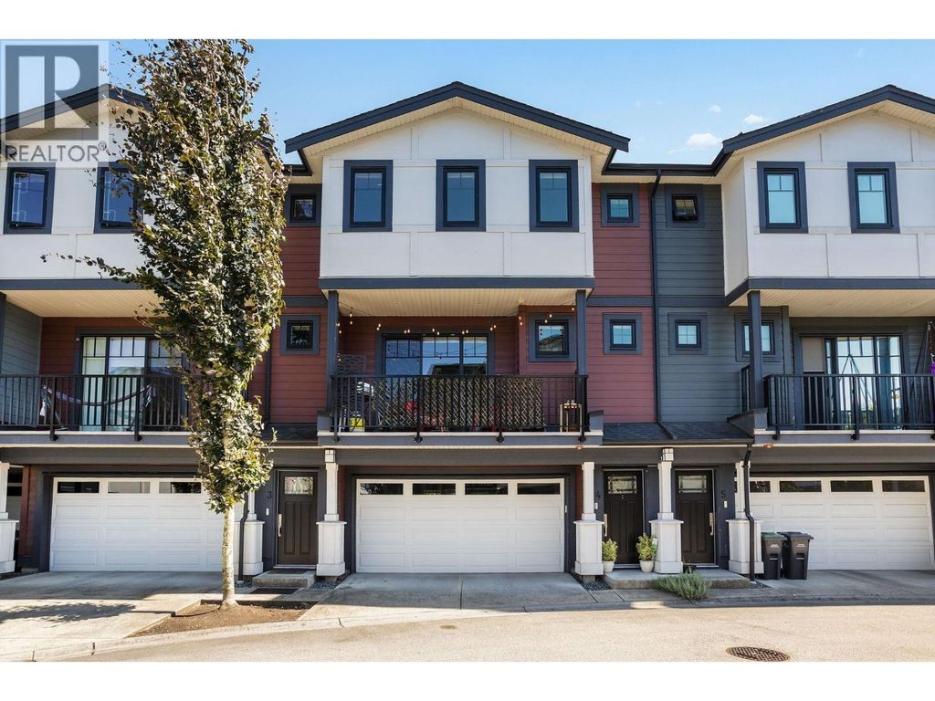 4 188 Wood Street, New Westminster