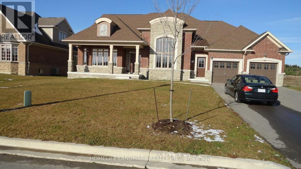 112 - 30 Wyndance Way, Uxbridge