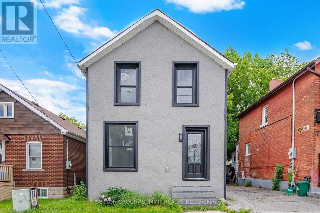 11 Maple Street, Oshawa (central)