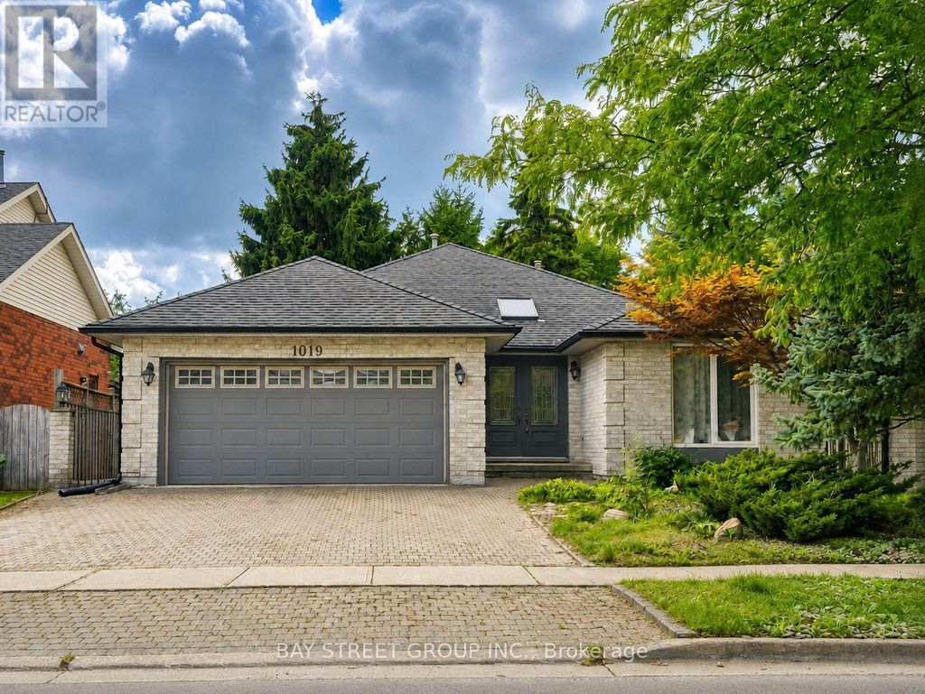 1019 Aldersbrook Road, London North (north I)