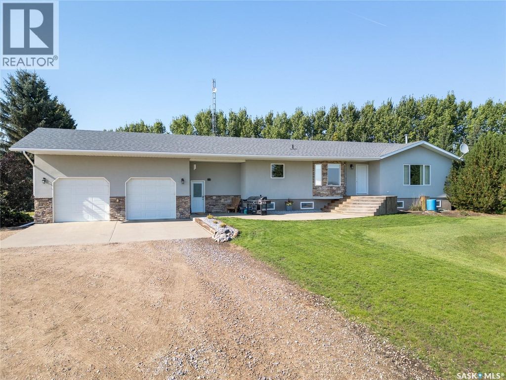 Battleford Equestrian Acreage, Battle River Rm No. 438
