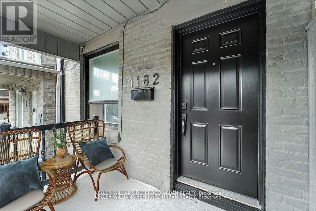 Upper - 1182 Ossington Avenue, Toronto (wychwood)