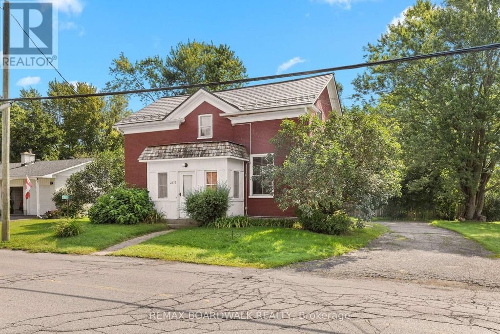 2352 Church Street, Ottawa