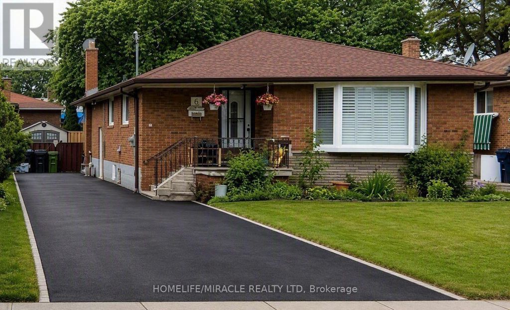 6 Barnes Crescent, Toronto (woburn)