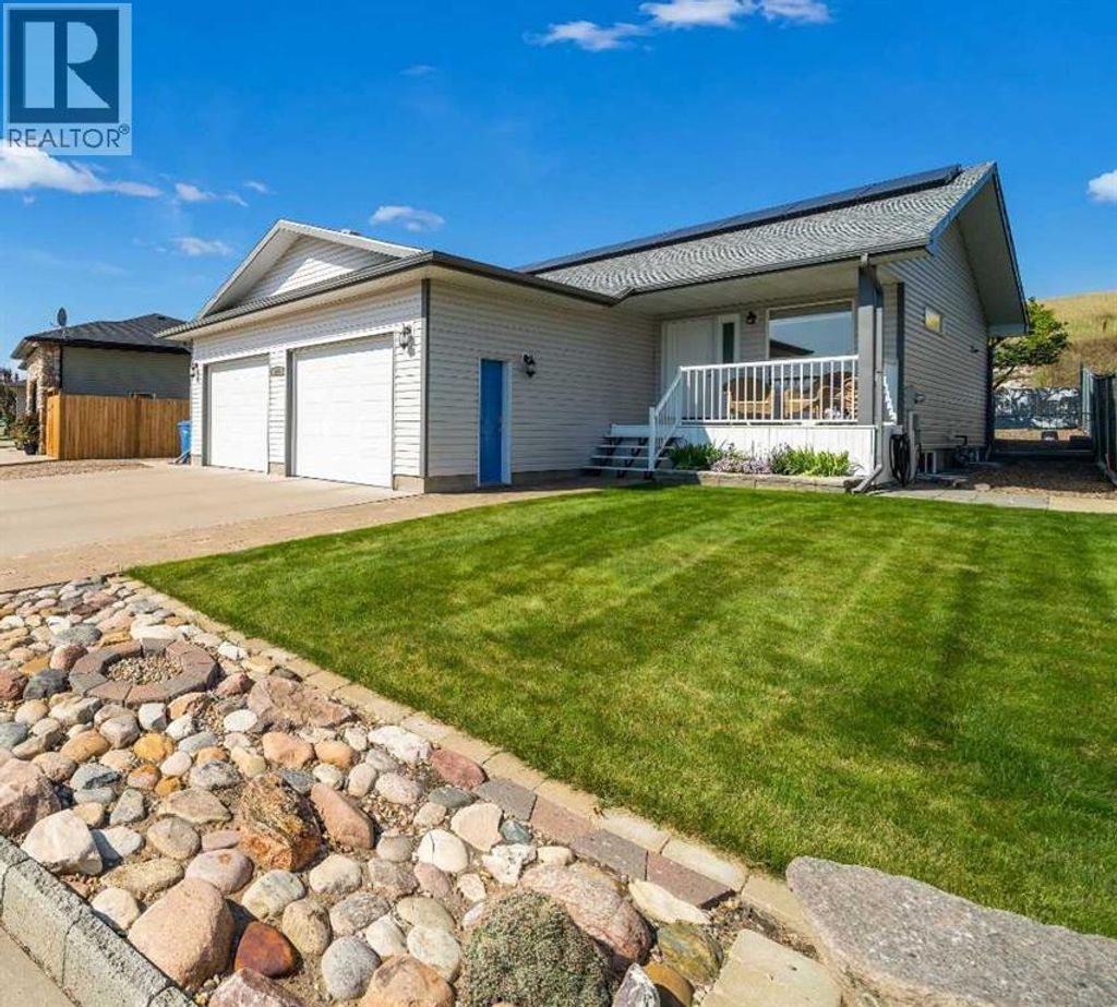 228 Ranchman Bay Ne, Medicine Hat