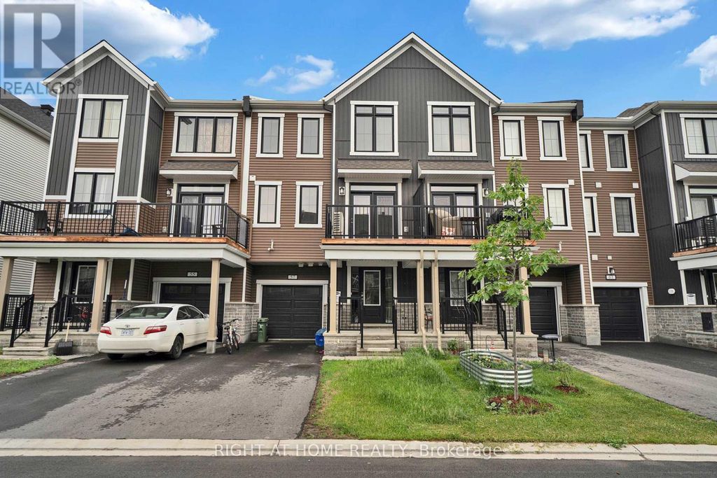 57 Placette Stitch Mews, Ottawa