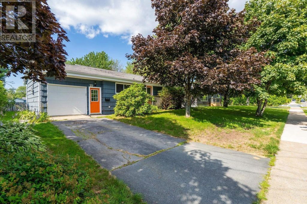 25 Dumbarton Avenue, Dartmouth