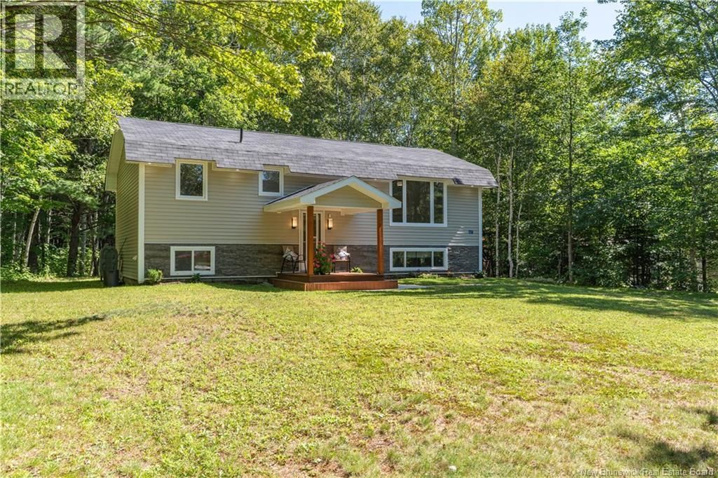 67 Moorefield Road, Miramichi