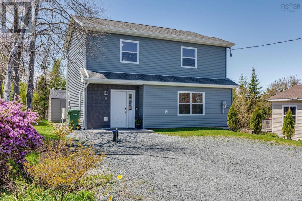 29 Club Road, Hatchet Lake