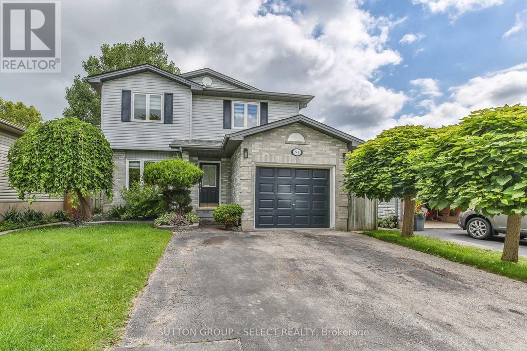 54 Sunrise Crescent, London East (east I)