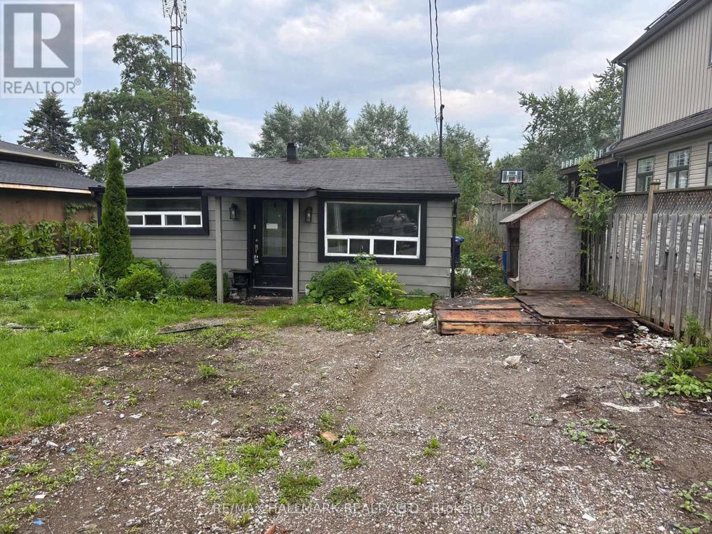 51 Range Road, Ajax (south East)