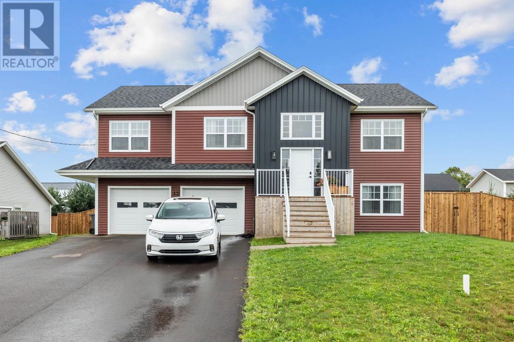 43 Stephanie Drive, Cornwall