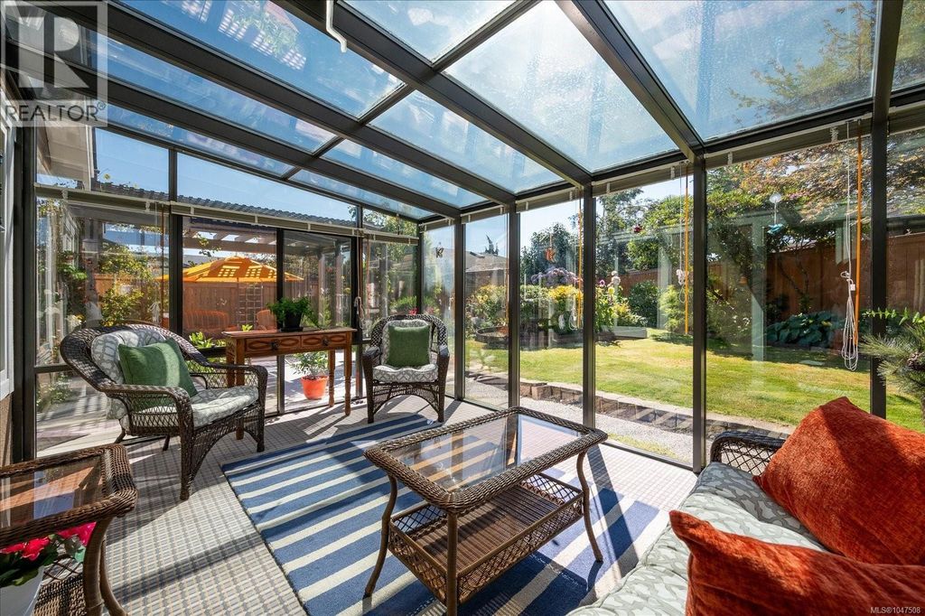 598 Hampstead St, Parksville
