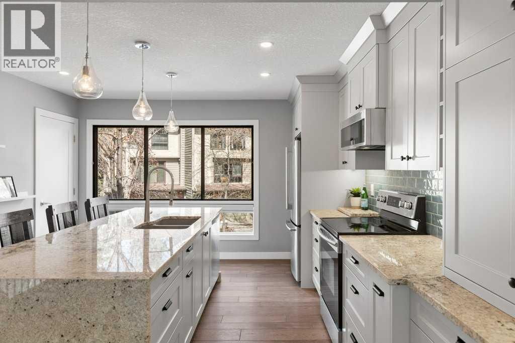 3929 Point Mckay Road Nw, Calgary