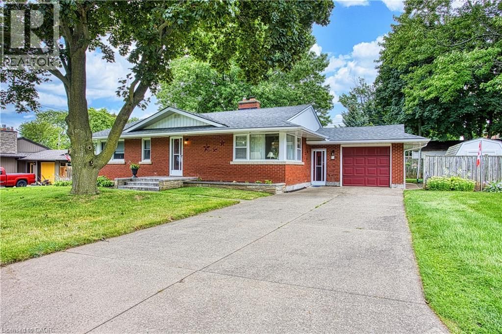 6 Cherrywood Avenue, Grimsby