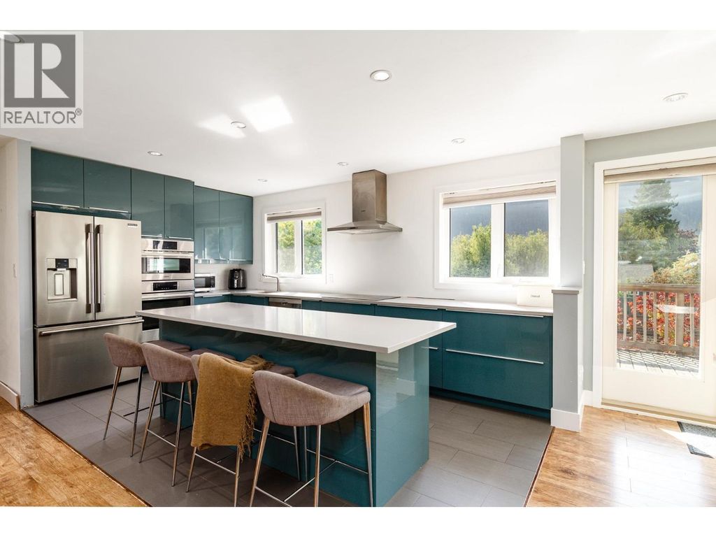 41843 Faith Road, Squamish