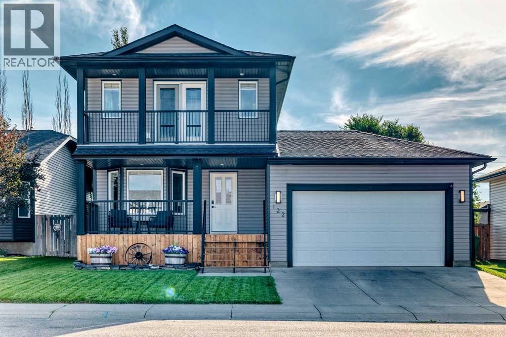 122 Aspen Circle, Strathmore
