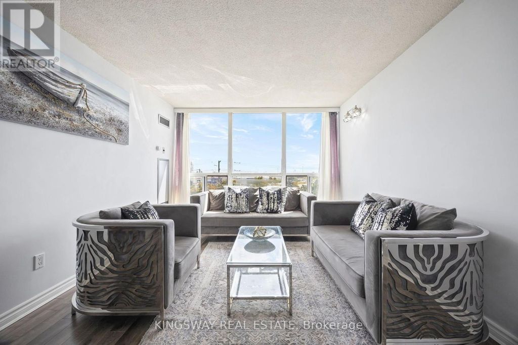 507 - 12 Laurelcrest Street, Brampton (queen Street Corridor)